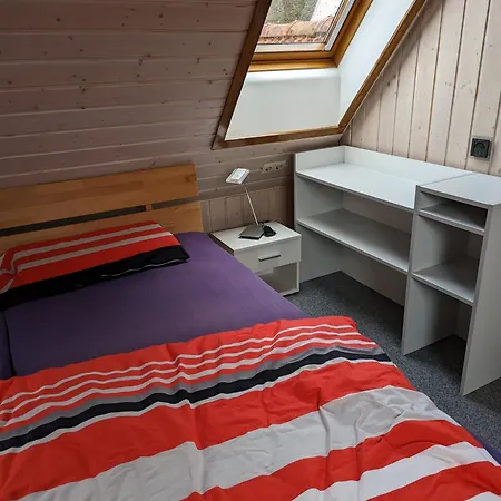 Bettyś - Monteur Und Apartment Güglingen